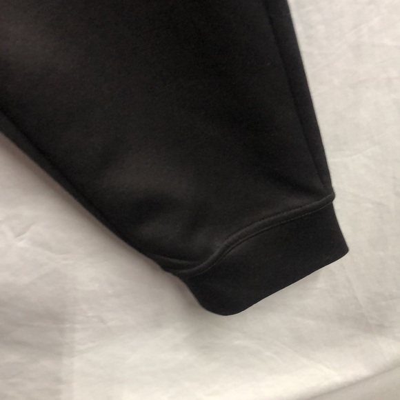 Black joggers with pockets elastic waist band comfy 34” waist - Picture 6 of 12